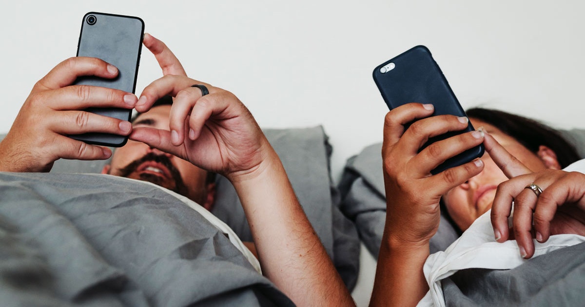 Cell phone blocker help you avoid phone addiction